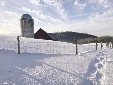 1035 US Route 5, Derby, VT 05829 - photo 4