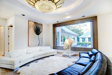 240 Piney Point Rd, Houston, TX 77024 - photo 4