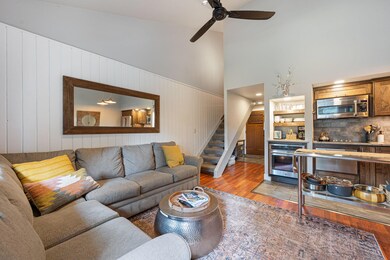 19717 Mount Bachelor Dr unit 239, Bend, OR 97702 - photo 4