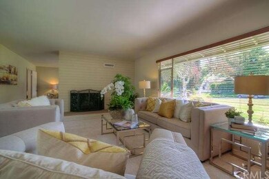 Beautiful Huge Living Room with Large Windows Gorg