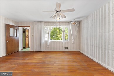 4408 Hallet St, Rockville, MD 20853 - photo 7