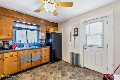 609 S Main St unit 611, Old Forge, PA 18518 - photo 7