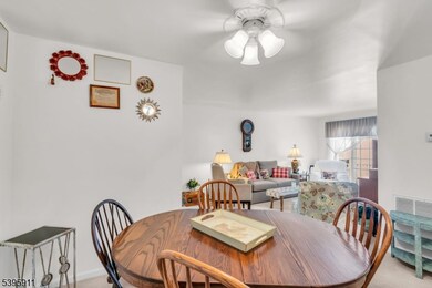 21 Alexandria Way, Basking Ridge, NJ 07920 - photo 5