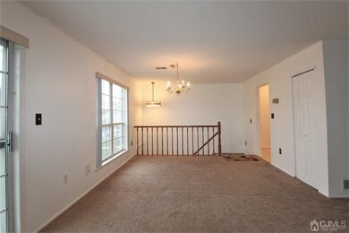 190 Sapphire Ln unit 5721, Franklin Park, NJ 08823 - photo 2
