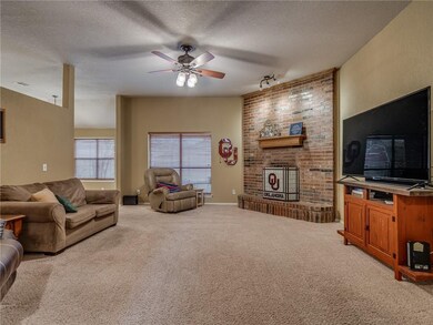 609 Night Hawk Dr, Norman, OK 73072 - photo 4