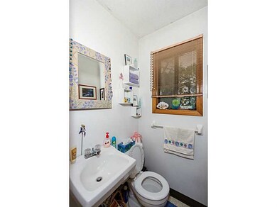 Bathroom. unit1