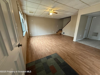 69 Manor Dr unit 2, Shavertown, PA 18708 - photo 5