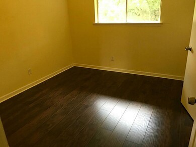 1534 Diplomat Way, Houston, TX 77088 - photo 5