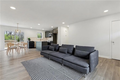 11119 N Harrison St, Kansas City, MO 64155 - photo 5