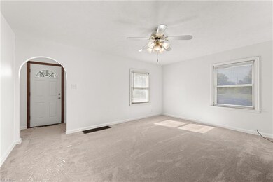 1815 E 36th St, Lorain, OH 44055 - photo 6