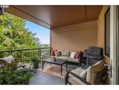 780 NW Westover Square unit 3, Portland, OR 97210 - photo 7