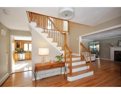 102 Windsor Ave, Acton, MA 01720 - photo 5