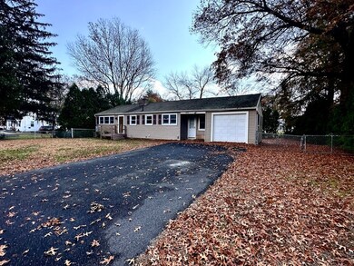 695 Morgan Rd, West Springfield, MA 01089 - photo 3
