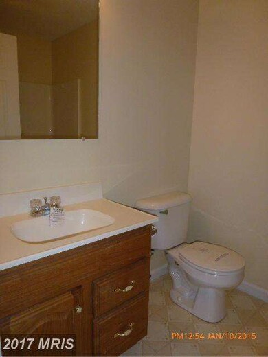 220 Libby Ann Dr, Bunker Hill, WV 25413 - photo 7