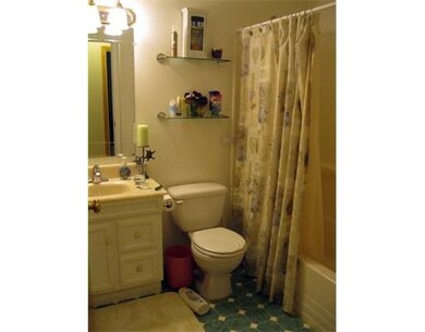 29 Squirrel Rd unit 1, Springfield, MA 01108 - photo 4