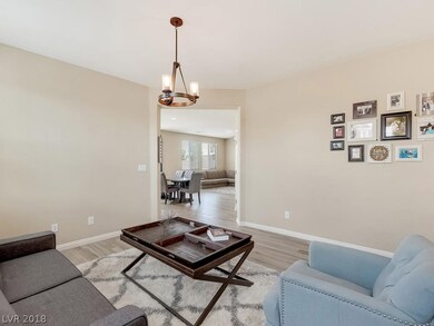 Den/Formal Dining Room