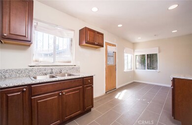 807 W 156th St, Compton, CA 90220 - photo 6