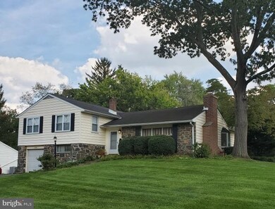 4032 Woodruff Rd, Lafayette Hill, PA 19444 - photo 2