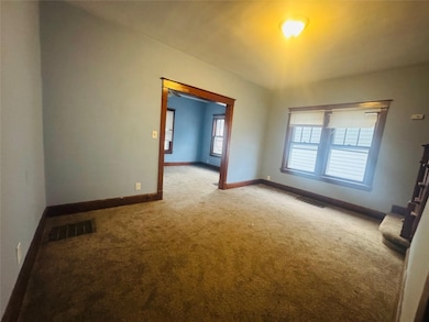 20 Elm St unit 1-2, Binghamton, NY 13905 - photo 5