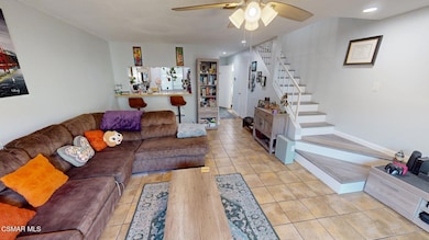 3075 Kelp Ln, Oxnard, CA 93035 - photo 4