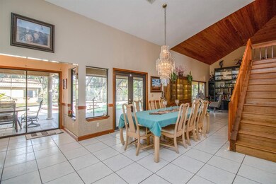 160 Elaine Road-8