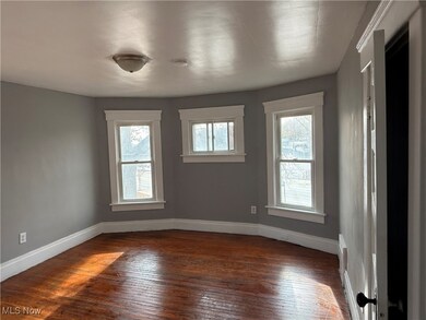 699 W Exchange St unit UP, Akron, OH 44302 - photo 3