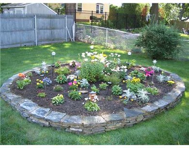 44 Gillooly Dr, Warwick, RI 02888 - photo 5