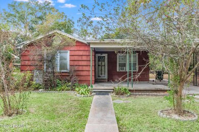 1-web-or-mls-106 Sylvia St-13