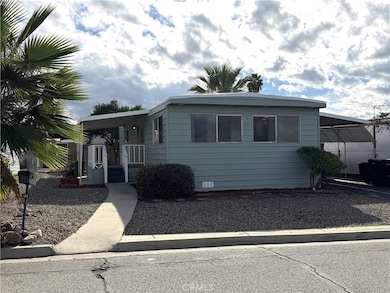 104 Sir Tristram Dr unit 104, Riverside, CA 92507 - photo 2