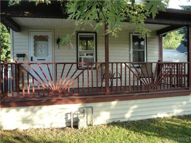 41 7th Ave, North Tonawanda, NY 14120 - photo 2