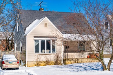 R_58_Rosslyn_Ave_003-