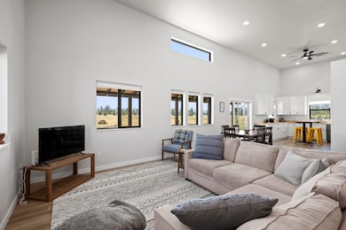 21608 S Mill Rd, Spangle, WA 99031 - photo 7