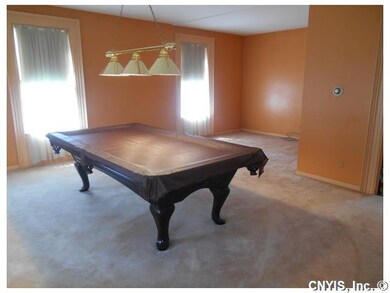 Living Room Pool Table negotiable