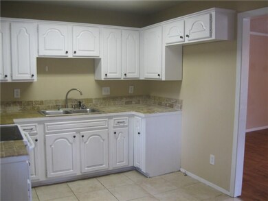 1 Ulverston Dr, Bella Vista, AR 72714 - photo 5