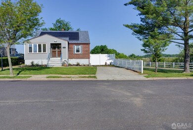 47 Bernard St, Carteret, NJ 07008 - photo 2