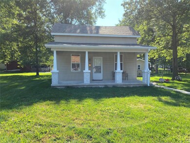 210 N Main St, Freeburg, IL 62243 - photo 2