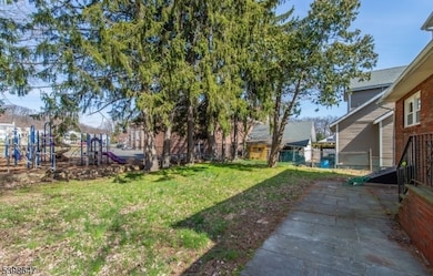 41 N 15th St, Hawthorne, NJ 07506 - photo 3