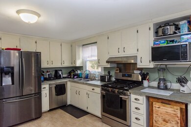 33 Browning Pond Rd, Spencer, MA 01562 - photo 2