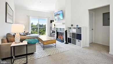 11350 Aristotle Dr unit 7-404, Fairfax, VA 22030 - photo 2