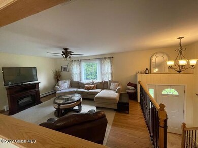 Living Rm