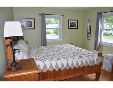 11 Karen Cir, Easthampton, MA 01027 - photo 6