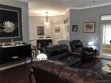 Great Room to Eat In Kitchen Area
