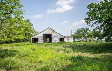 414 N Elm Creek, Cushing, OK 74023 - photo 5