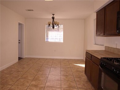 Eat in kitchen with spacious breakfast room
