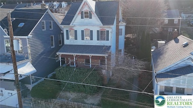 228 W Abbott St, Lansford, PA 18232 - photo 2