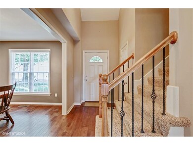 Beautiful hardwoods in entry & dining * 2-story en