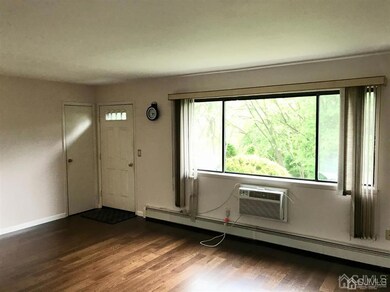 616 Cricket Ln unit 616, Woodbridge, NJ 07095 - photo 3