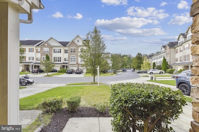 9132 Marlove Oaks Ln, Owings Mills, MD 21117 - photo 3