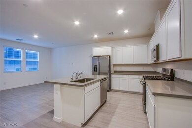 139 Aqua Commons Ln, Henderson, NV 89015 - photo 6