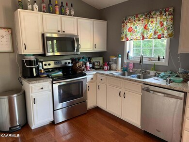 3824 Isaac Ave, Morristown, TN 37814 - photo 3